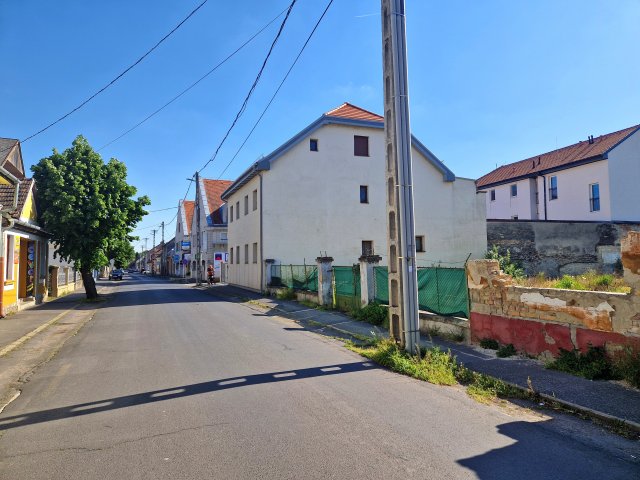 Eladó telek, Keszthelyen 99 M Ft / költözzbe.hu