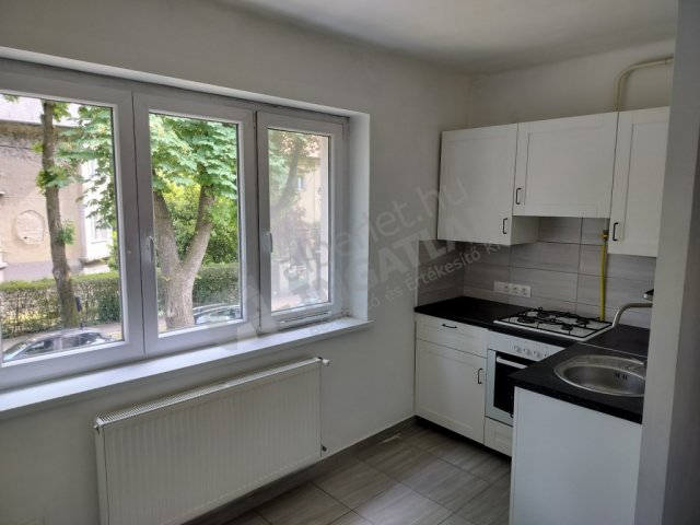 Kiadó téglalakás, albérlet, Budapesten, II. kerületben