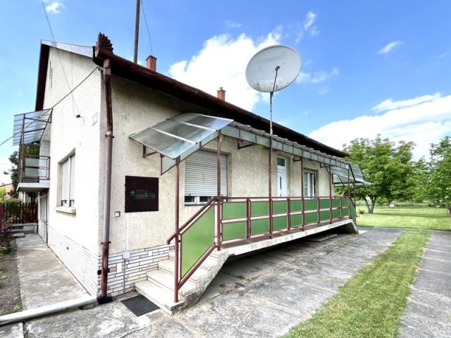Eladó családi ház, Nagykátán 47.5 M Ft, 4 szobás