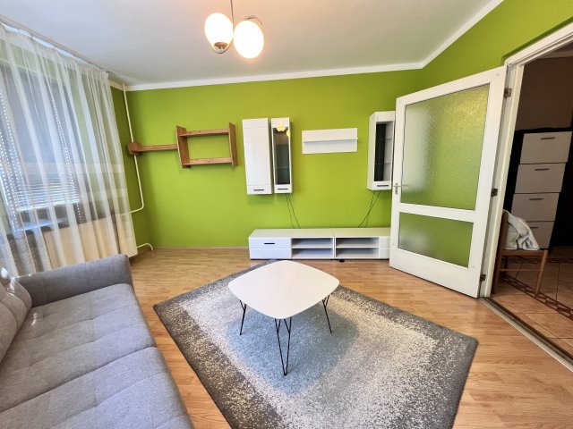 Kiadó téglalakás, albérlet, Budapesten, III. kerületben