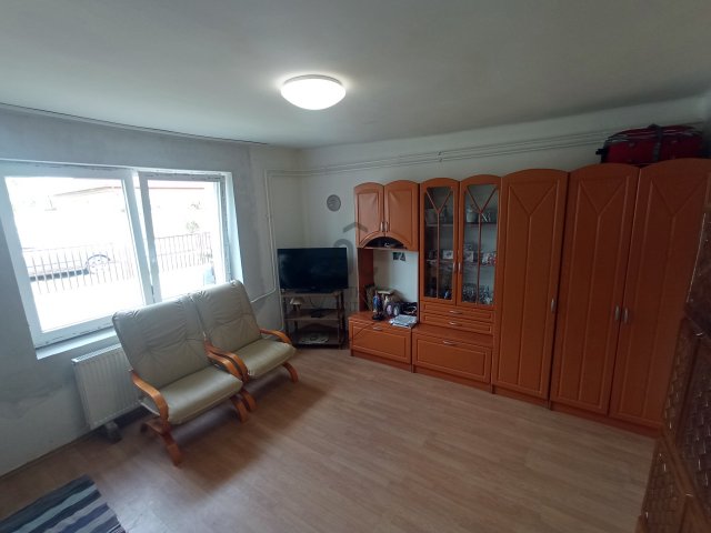 Eladó családi ház, Nyíregyházán 37.5 M Ft, 2 szobás