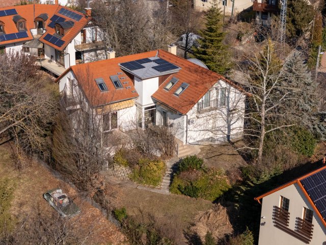Eladó családi ház, Budakeszin 268 M Ft, 5 szobás