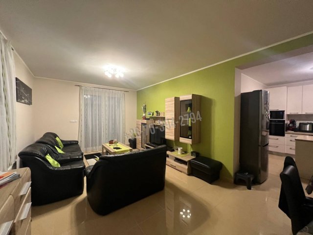 Eladó családi ház, Kecskéden 119 M Ft, 4 szobás