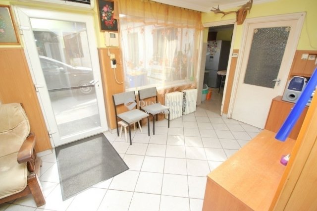 Eladó családi ház, Kecskeméten 29.9 M Ft, 2 szobás