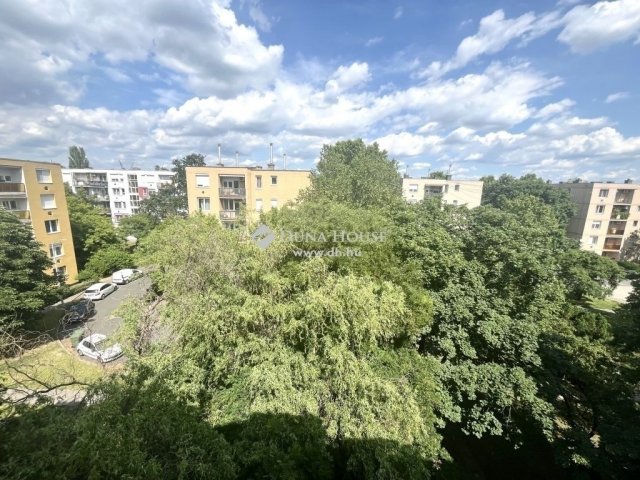 Eladó téglalakás, Budapesten, XVIII. kerületben 63 M Ft