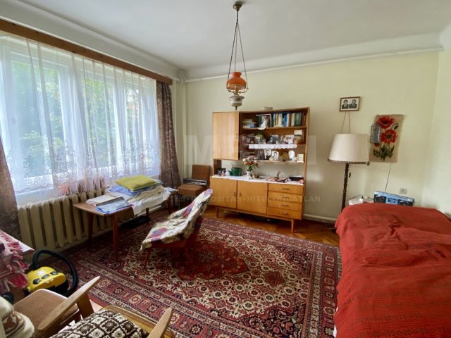 Eladó családi ház, Csornán 49.9 M Ft, 5 szobás