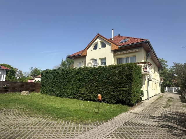 Eladó téglalakás, Budapesten, XVIII. kerületben 114.9 M Ft