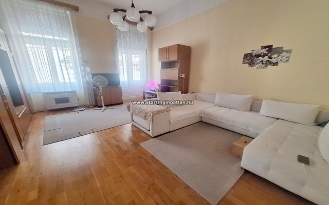 Eladó téglalakás, Budapesten, VI. kerületben 120 M Ft