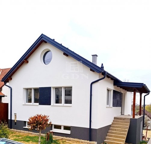 Eladó családi ház, Teskándon 79.9 M Ft, 2+2 szobás