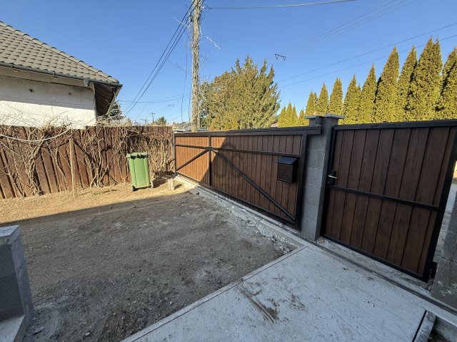 Eladó családi ház, Maglódon 85 M Ft, 6 szobás