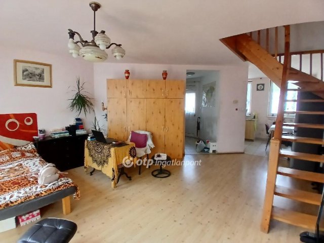 Eladó téglalakás, Budapesten, XXI. kerületben 57.99 M Ft