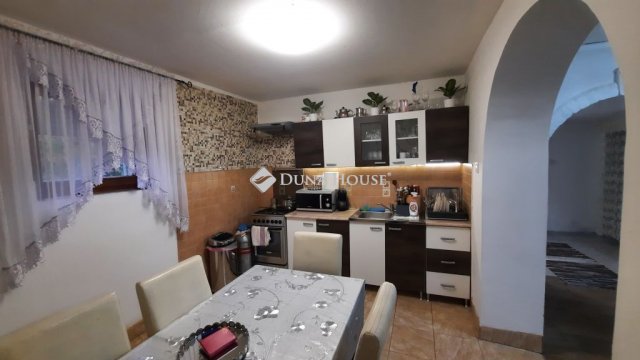 Eladó családi ház, Zagyvarékason 19.7 M Ft, 3 szobás