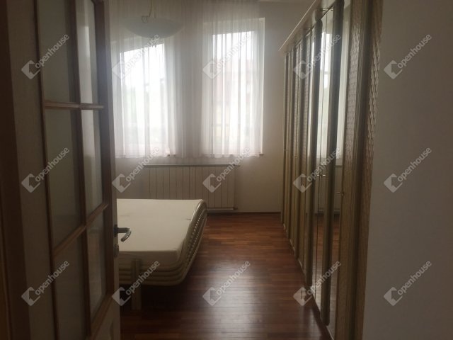 Eladó családi ház, Mosonmagyaróváron 104 M Ft, 4 szobás