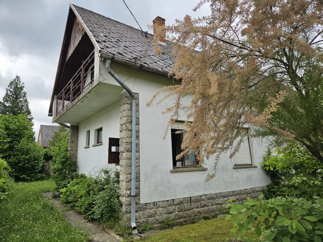 Eladó nyaraló, Harkányban 18.9 M Ft, 4 szobás