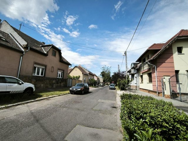 Eladó családi ház, Budapesten, IV. kerületben 34.9 M Ft