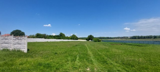 Eladó telek, Dombóváron 45 M Ft / költözzbe.hu