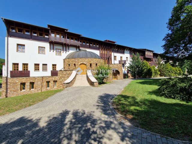 Eladó iroda, Piliscsabán 1799 M Ft / költözzbe.hu