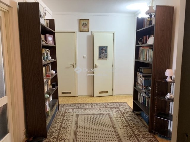 Eladó panellakás, Budapesten, IV. kerületben 89.9 M Ft, 3 szobás