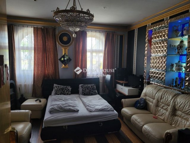 Eladó családi ház, Dunaharasztin 85 M Ft, 4 szobás