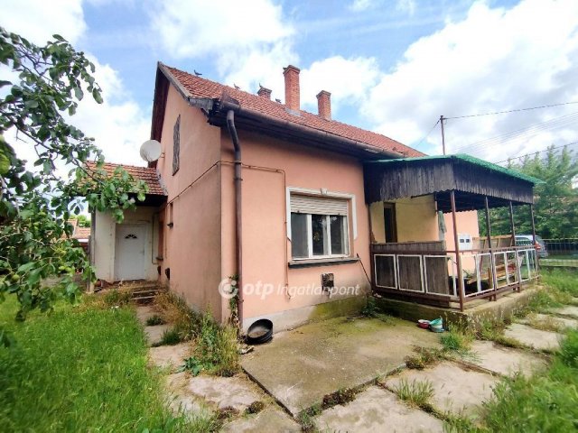 Eladó családi ház, Kenderesen 14.7 M Ft, 2+1 szobás