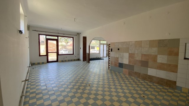 Eladó családi ház, Nagykőrösön 39.9 M Ft, 3 szobás
