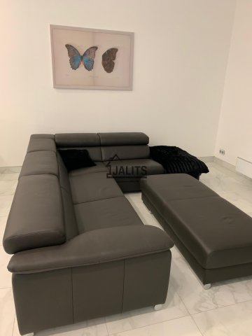 Kiadó téglalakás, albérlet, Budapesten, V. kerületben, 2 szobás