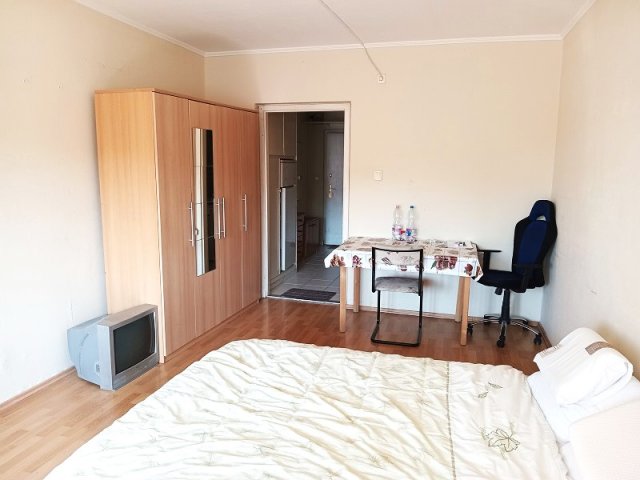Eladó panellakás, Budapesten, III. kerületben 45 M Ft, 1 szobás