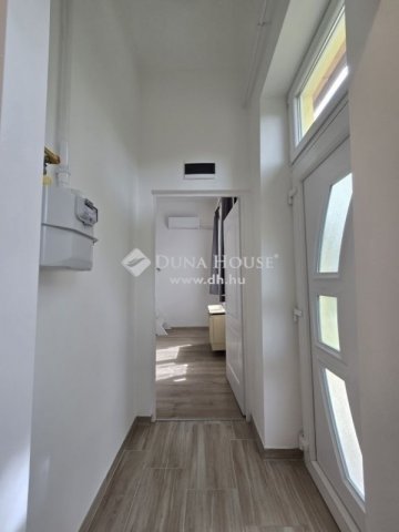 Eladó téglalakás, Budapesten, XIX. kerületben 41.25 M Ft