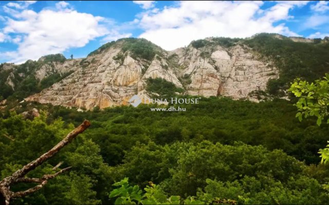 Eladó családi ház, Miskolcon 19.2 M Ft, 3 szobás