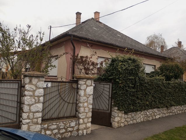 Eladó családi ház, Besenyőtelken 33 M Ft, 3+1 szobás