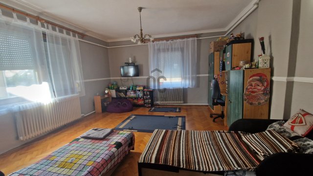 Eladó családi ház, Mályin 53.9 M Ft, 5 szobás