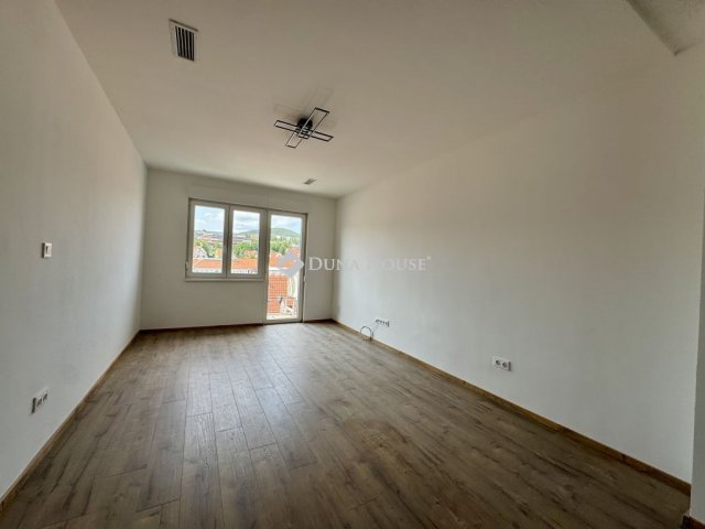 Kiadó téglalakás, albérlet, Budapesten, III. kerületben