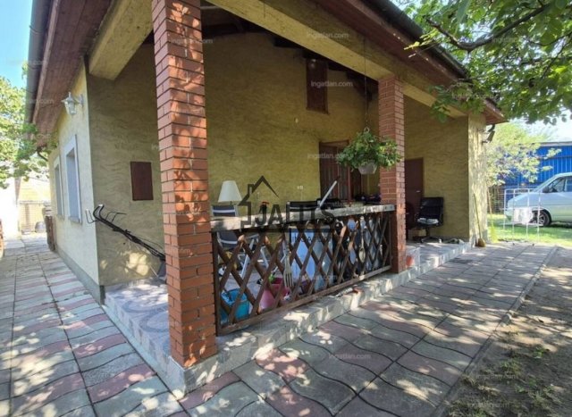 Eladó családi ház, Halásztelken 74 M Ft, 2 szobás