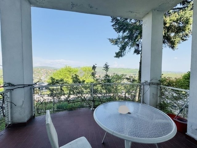 Eladó téglalakás, Budapesten, II. kerületben 158 M Ft, 4 szobás