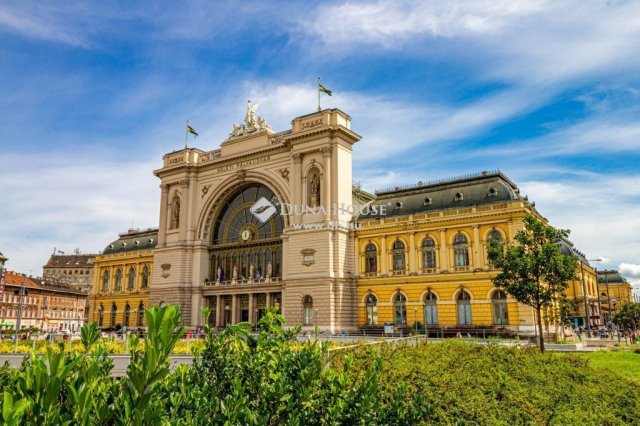 Eladó téglalakás, Budapesten, VII. kerületben 39.9 M Ft