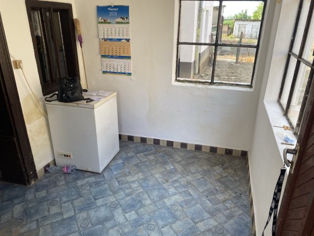 Eladó családi ház, Vágon 9.9 M Ft, 2 szobás