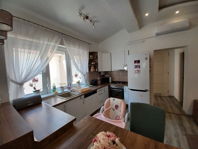 Eladó családi ház, Debrecenben 93.99 M Ft, 3 szobás
