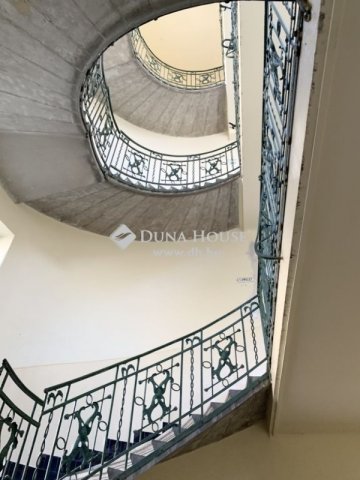 Eladó téglalakás, Budapesten, XIV. kerületben 99 M Ft, 3 szobás