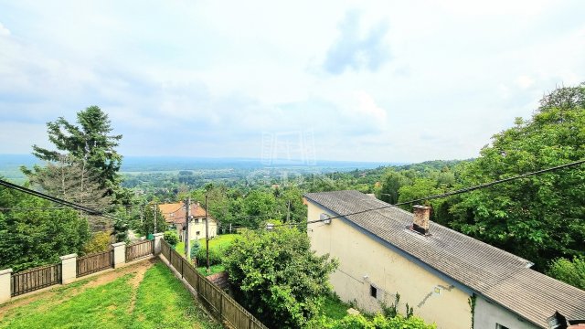 Eladó családi ház, Leányfaluban 104.9 M Ft, 6 szobás
