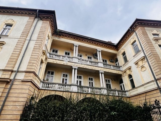 Eladó téglalakás, Budapesten, I. kerületben 110 M Ft, 3 szobás