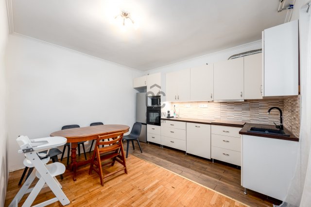 Eladó családi ház, Budakeszin 105 M Ft, 6 szobás