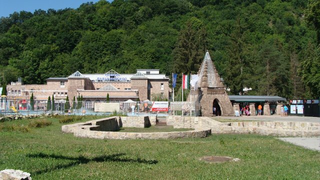 Eladó családi ház, Miskolcon, Aradi utcában 83 M Ft, 6 szobás