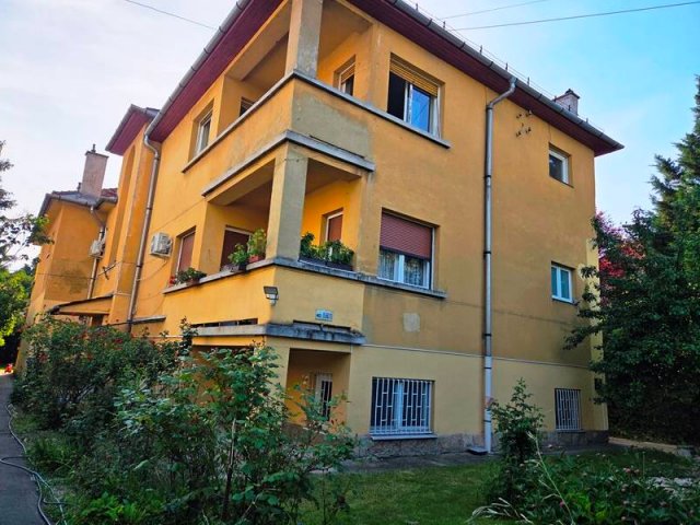 Eladó téglalakás, Budapesten, II. kerületben 150 M Ft, 4 szobás
