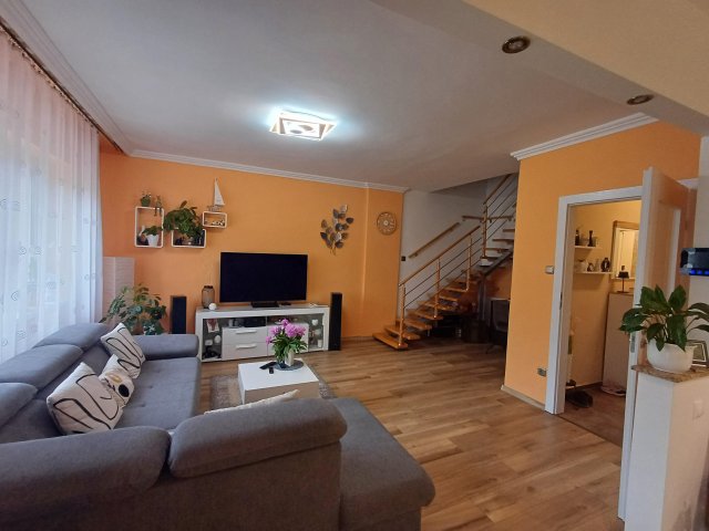 Eladó családi ház, Szombathelyen 67.9 M Ft, 4 szobás