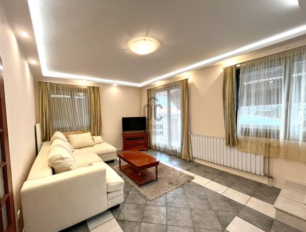 Kiadó ikerház, albérlet, Budapesten, III. kerületben, 3 szobás