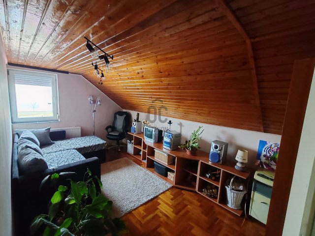 Eladó családi ház, Debrecenben 119.5 M Ft, 5 szobás