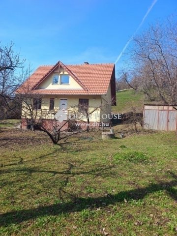 Eladó családi ház, Pécsett 89.9 M Ft, 4 szobás