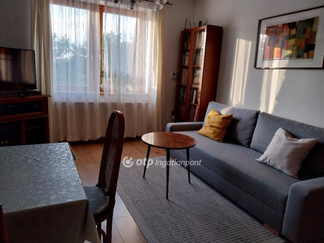 Eladó családi ház, Siófokon 399 M Ft, 9+4 szobás