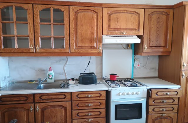 Kiadó téglalakás, albérlet, Debrecenben 220 E Ft / hó, 3 szobás