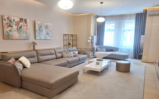 Kiadó téglalakás, albérlet, Budapesten, V. kerületben, 3 szobás